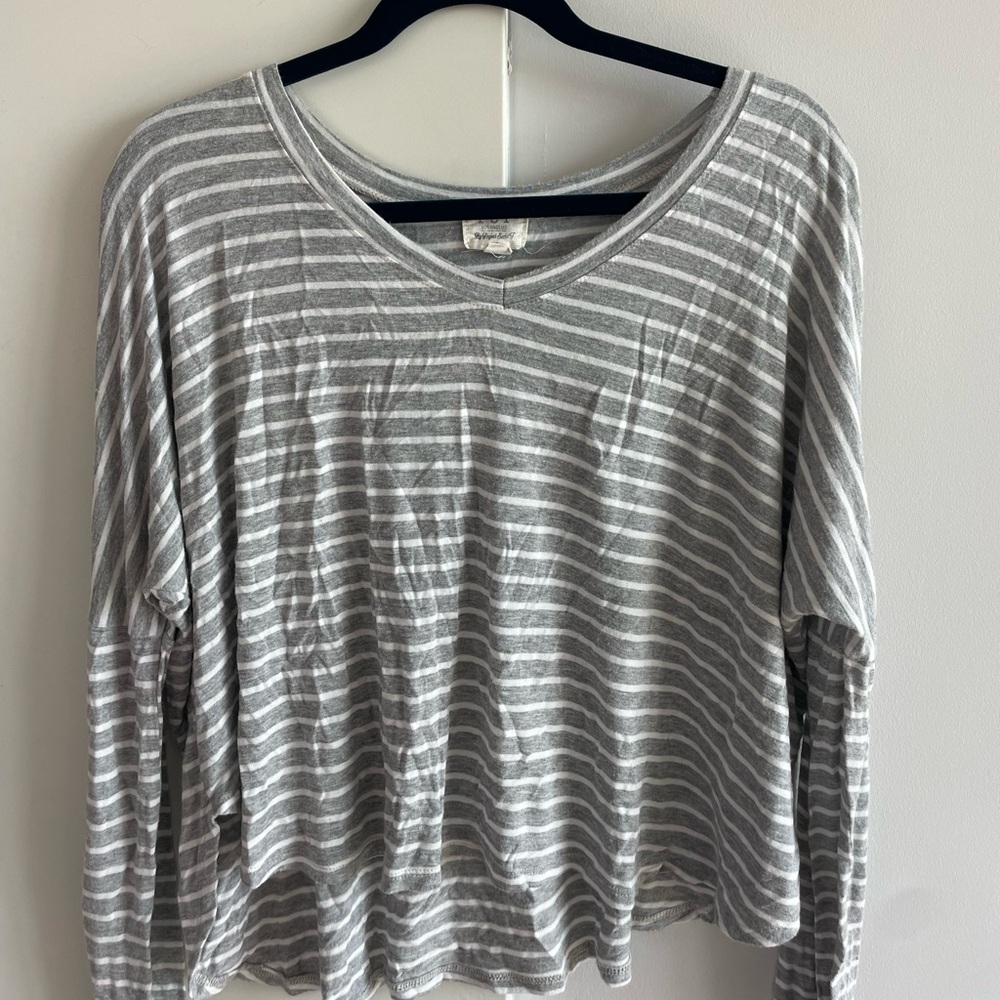 Soft Tee White & Grey Striped Size XS, would fit Small